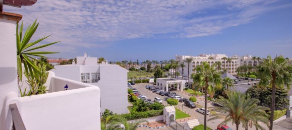 2 bedrooms Penthouse in Marbella, Spain No. 134196 10