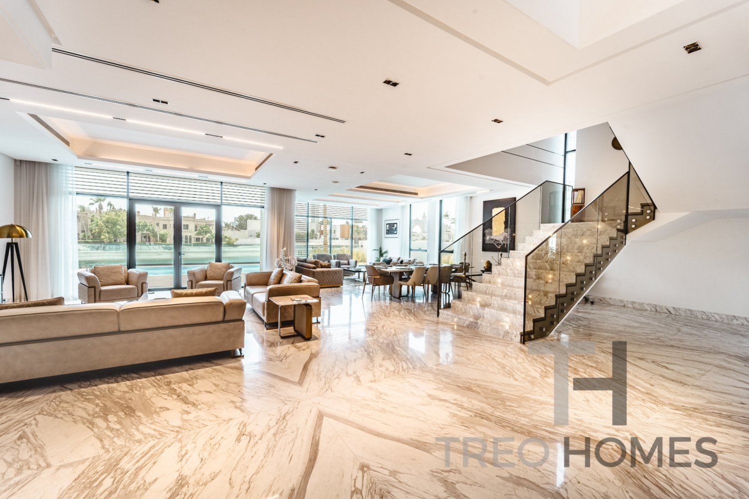 Villa T8 em Palm Jumeirah, UAE N.º 94348