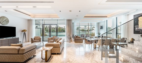 Villa T8 em Palm Jumeirah, UAE N.º 94348 12