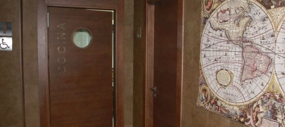 170m² Commercial property in Marbella, Spain No. 165332 5