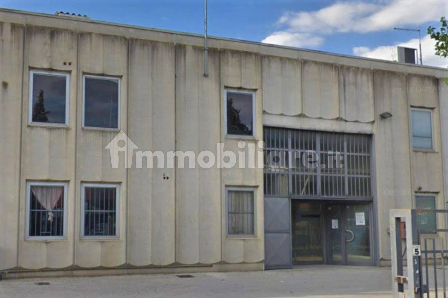  مستودع في Perugia, Italy 379متر مربع رقم 354595