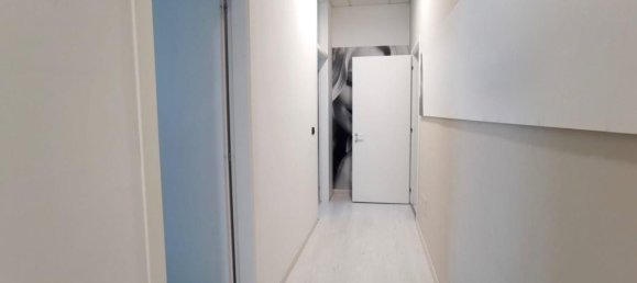 Oficina en Pisa, Italy 260 m² No. 145556 34