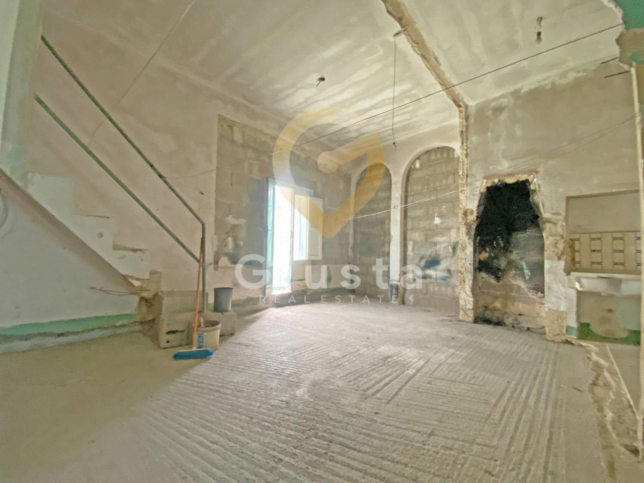 3-salle Maison à Mesagne, Italy No. 177816