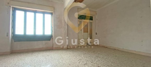 3-salle Maison à Mesagne, Italy No. 177816 10