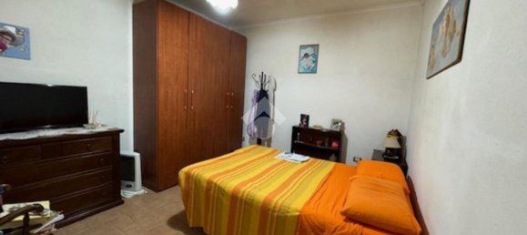 3 rooms Apartment in Spello, Italy No. 302749 10