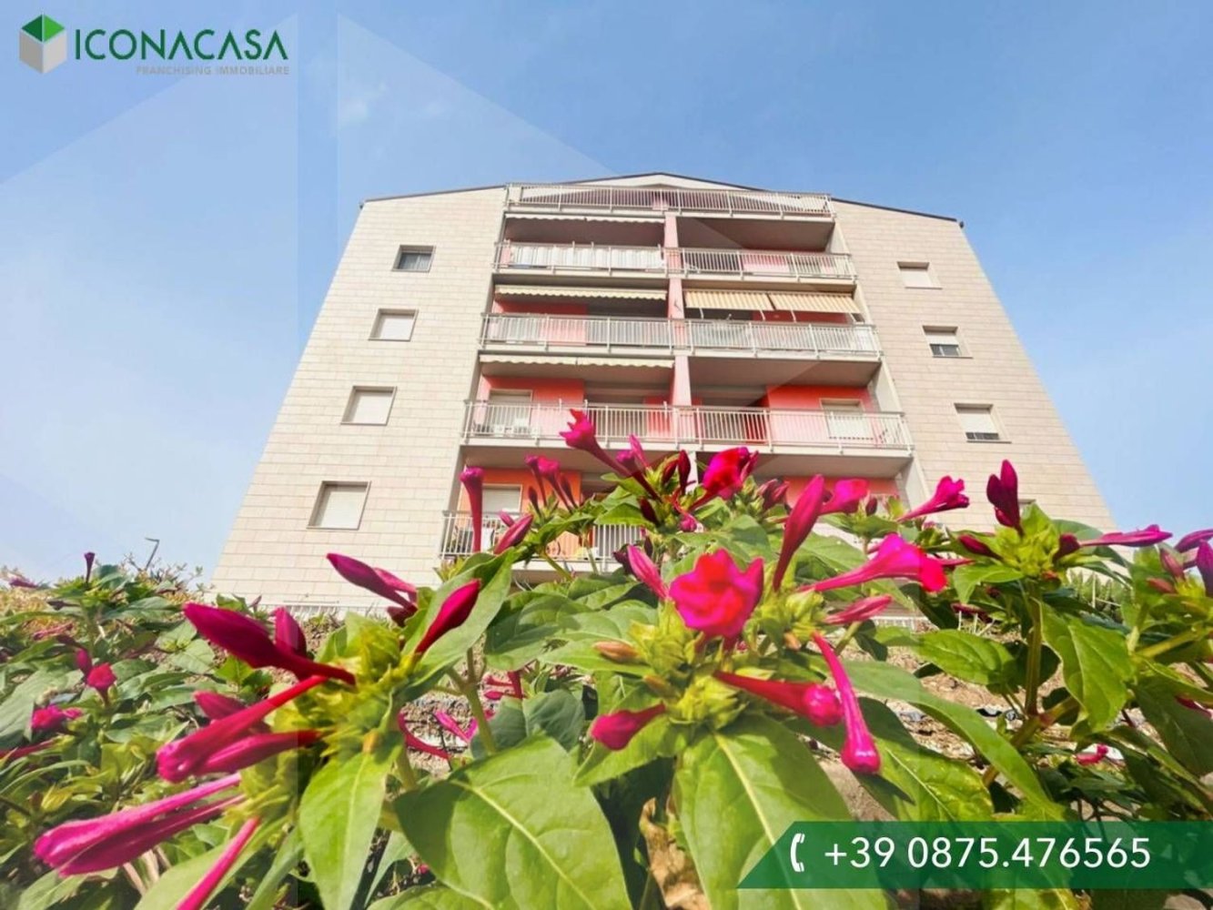 Apartamento de 2 habitaciónes en Termoli, Italy No. 26596