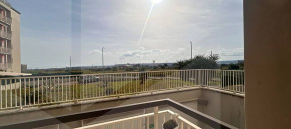 Apartamento de 2 habitaciónes en Termoli, Italy No. 26596 23