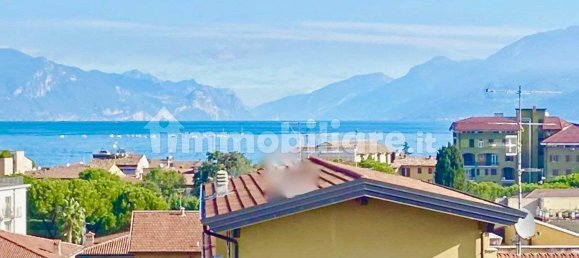 Ático de 2 dormitorios en Desenzano del Garda, Italy No. 121140 4