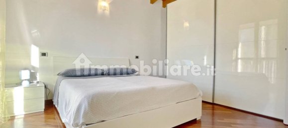 Ático de 2 dormitorios en Desenzano del Garda, Italy No. 121140 11