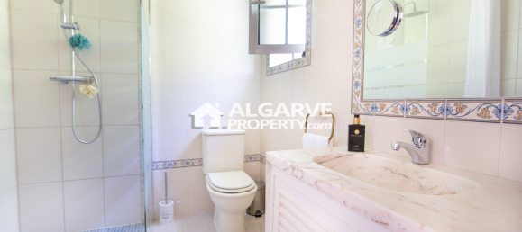 Villa T3 em Quarteira, Portugal N.º 104012 16