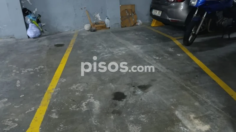  مرآب في L'Hospitalet de Llobregat, Spain 27متر مربع رقم 244417