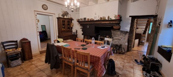 2 bedrooms House in Creuse, France No. 289352 3