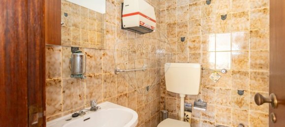 42m² Office in Barreiro, Portugal No. 60136 5
