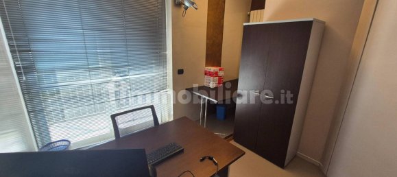 4-Zimmer Büro in Castelletto sopra Ticino, Italy, Nr. 311492 5