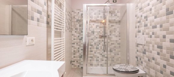 5 bedrooms House in Cascina, Italy No. 315988 27