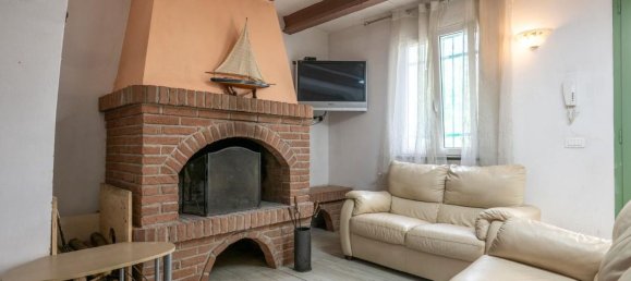 5 bedrooms House in Cascina, Italy No. 315988 6