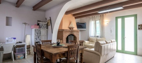 5 bedrooms House in Cascina, Italy No. 315988 3