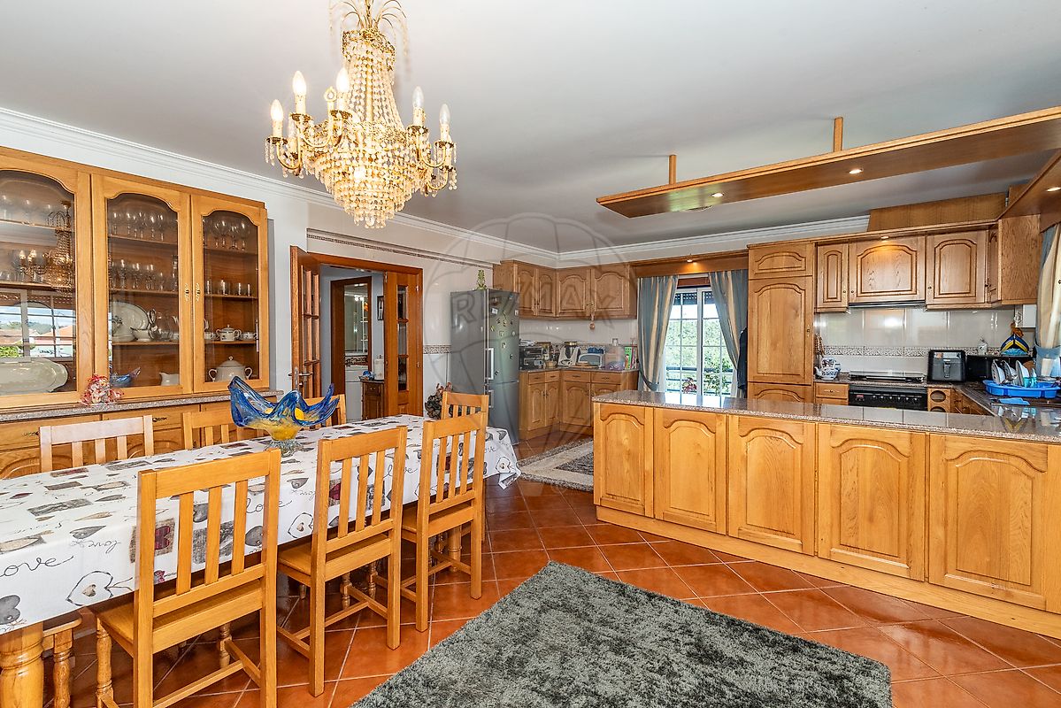 4 bedrooms House in Lourical, Portugal No. 26544