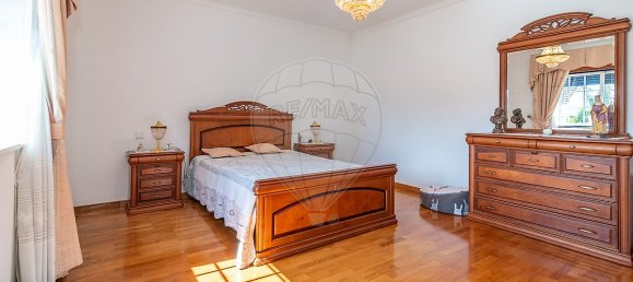 4 bedrooms House in Lourical, Portugal No. 26544 11