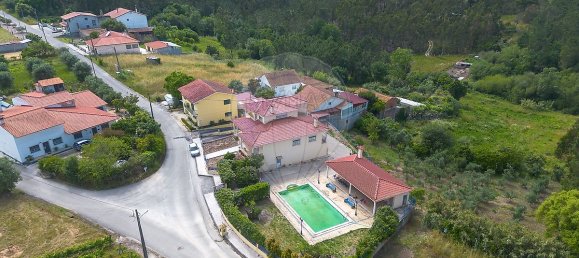 4 bedrooms House in Lourical, Portugal No. 26544 6