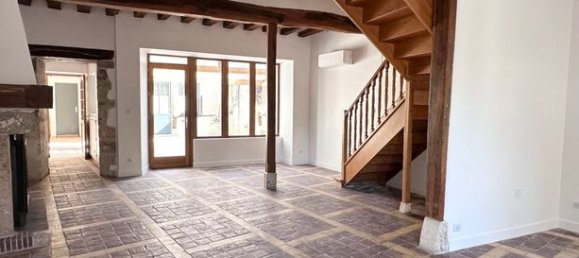 4 Schlafzimmer Haus in Ferrieres-en-Gatinais, France, Nr. 304351 2