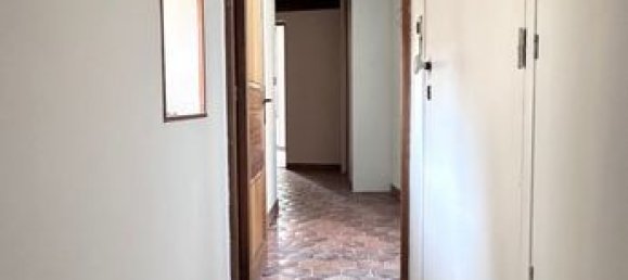 4 Schlafzimmer Haus in Ferrieres-en-Gatinais, France, Nr. 304351 9