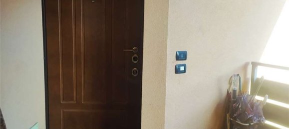 3 Schlafzimmer Wohnung in Canzo, Italy, Nr. 79298 13