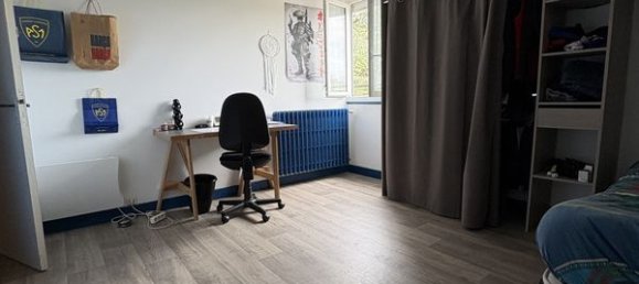 5 bedrooms House in Bourges, France No. 281787 12