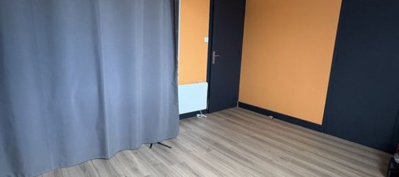 5 bedrooms House in Bourges, France No. 281787 10