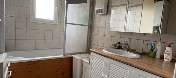 5 bedrooms House in Bourges, France No. 281787 19