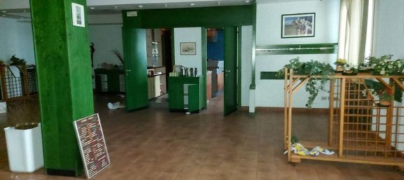 Коммерческая недвижимость 284м² в Нервьяно, Италия № 379214 8