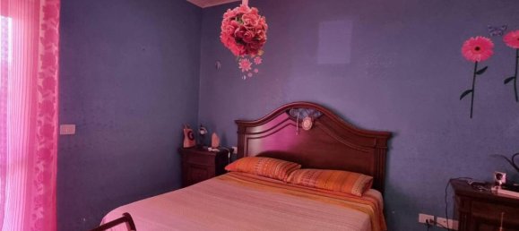 Квартира с 3 комнатами в Изерния, Италия № 174030 14