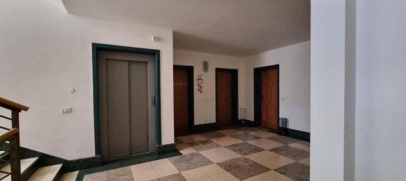 Квартира с 3 комнатами в Изерния, Италия № 174030 5