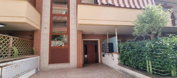 Квартира с 3 комнатами в Изерния, Италия № 174030 3