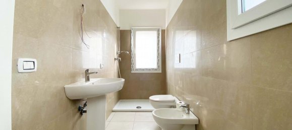 5غرفة منزل في Medolla, Italy رقم 142902 9