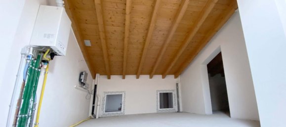 5غرفة منزل في Medolla, Italy رقم 142902 21