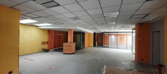 429m² Office in Rouen, France No. 353061 4