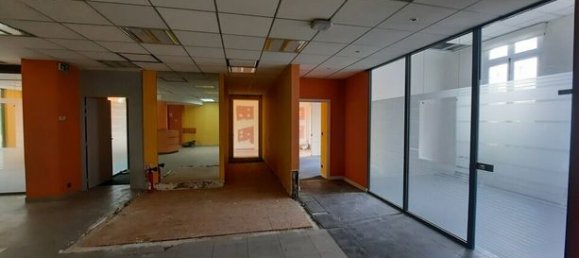 429m² Office in Rouen, France No. 353061 7