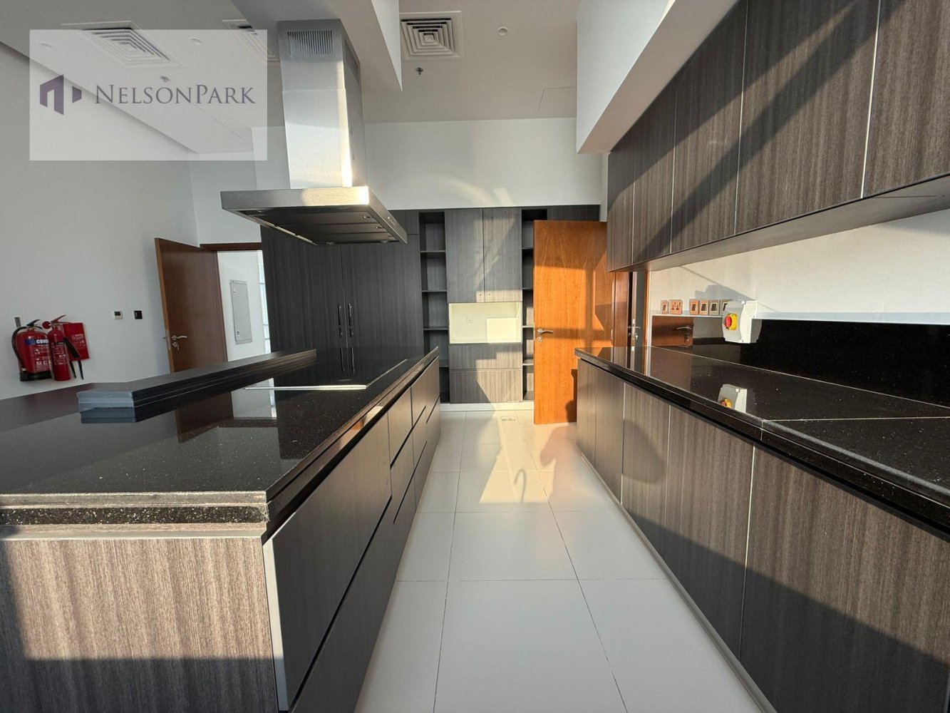 8 bedrooms Penthouse in Business Bay, UAE No. 93589
