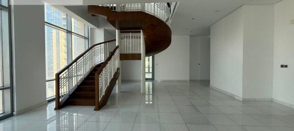 8 bedrooms Penthouse in Business Bay, UAE No. 93589 4