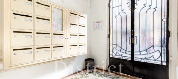 81m² Office in Paris, France No. 118061 7