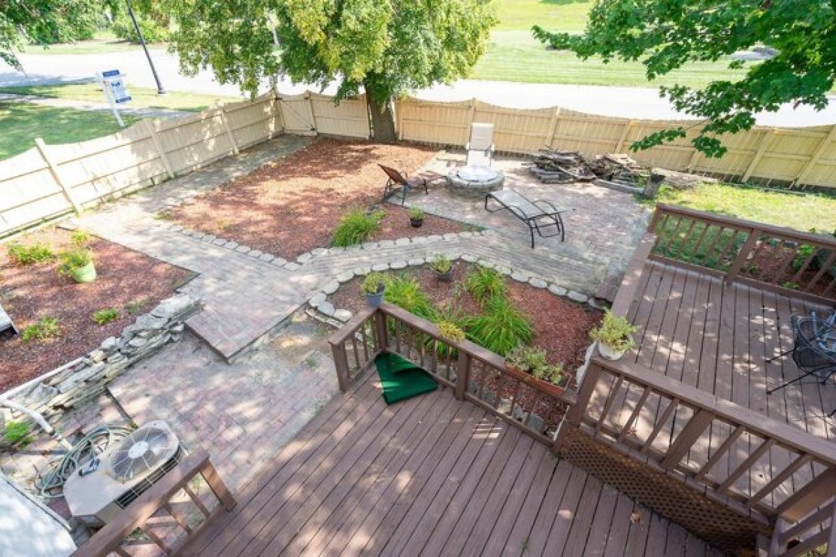 4 bedrooms House in Hickory Hills, USA No. 385875