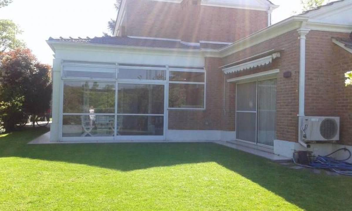 Дом с 3 спальнями в Пилар, Аргентина № 90510