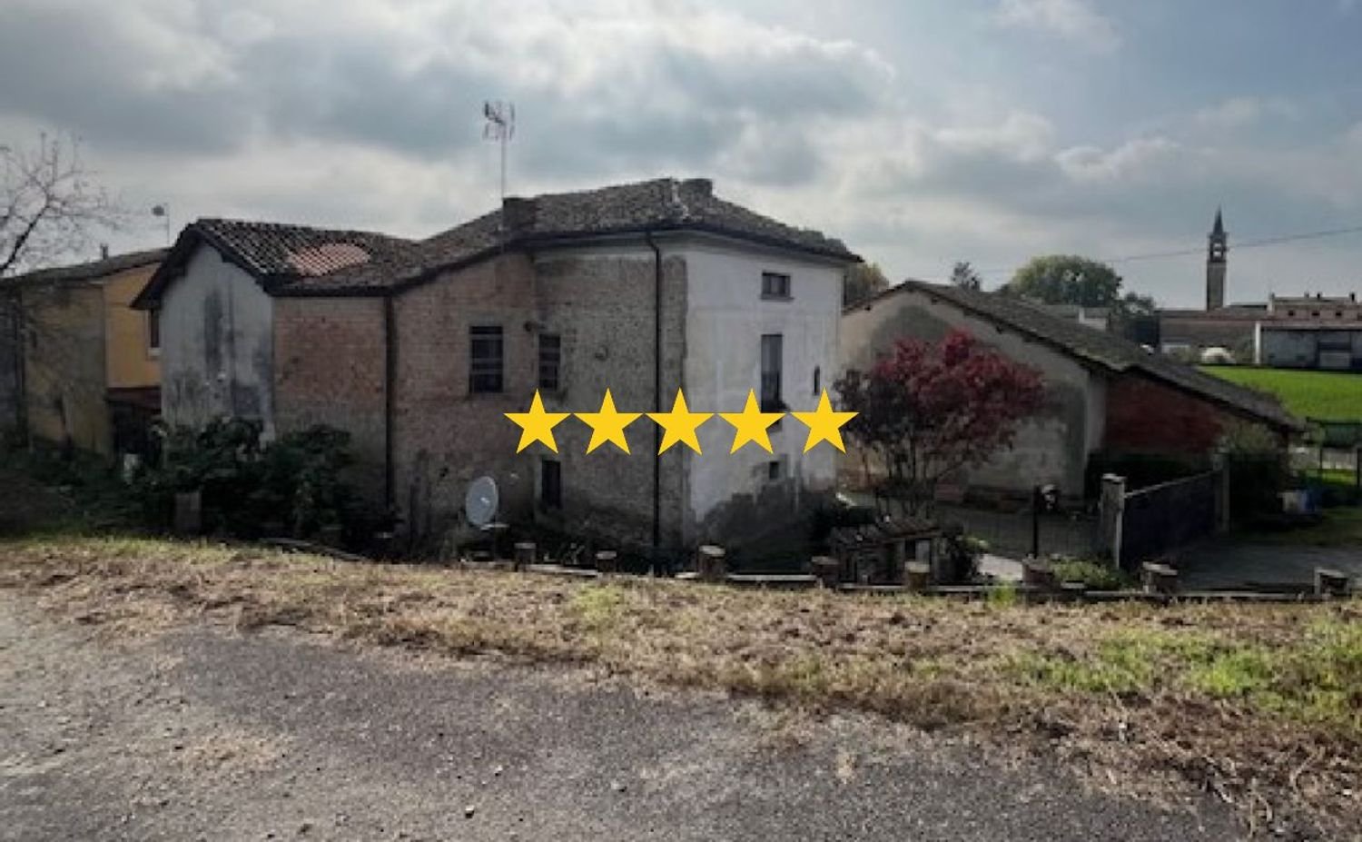 Apartamento de 7 habitaciónes en Corana, Italy No. 314985