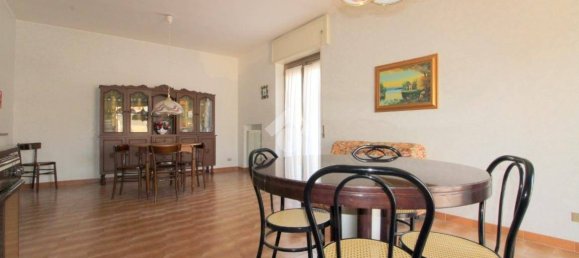 2 Schlafzimmer Wohnung in Lucera, Italy, Nr. 318345 10
