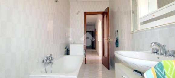 2 Schlafzimmer Wohnung in Lucera, Italy, Nr. 318345 32