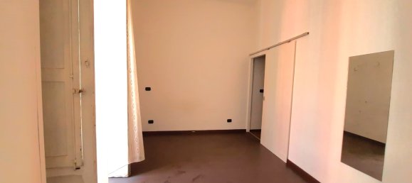 2-salle Appartement à Bari, Italy No. 125079 5