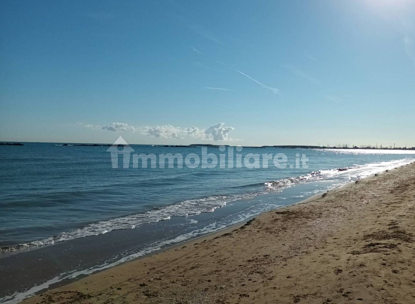 2 bedrooms Apartment in Pescara, Italy No. 339742