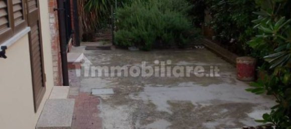 2 bedrooms Apartment in Pescara, Italy No. 339742 19