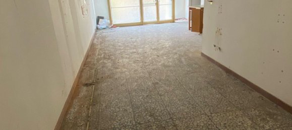 Коммерческая недвижимость 95м² в Реджелло, Италия № 284871 10